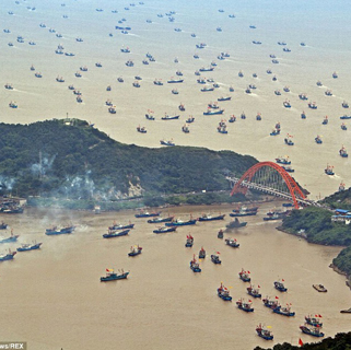 Chinese Fishing Vessels That Operate Illegally Around the World