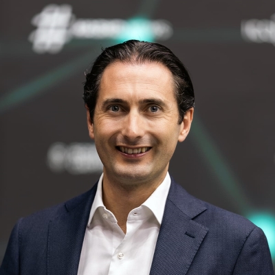 Building Resilience in a Tsunami of Change: Insights from Dr. Mark van Rijmenam