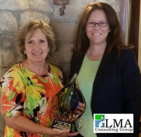 Manufacturing Expert, Lisa Anderson, Presents 2018 LMA Advocate Award to Aerospace Executive, Kelly Ford