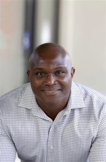 Dr. Obed Magny